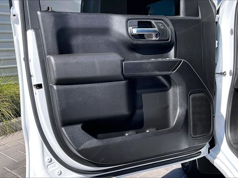 Used 2025 Chevrolet Silverado 1500 Custom w/ LPO, Dark Essentials Package image 23