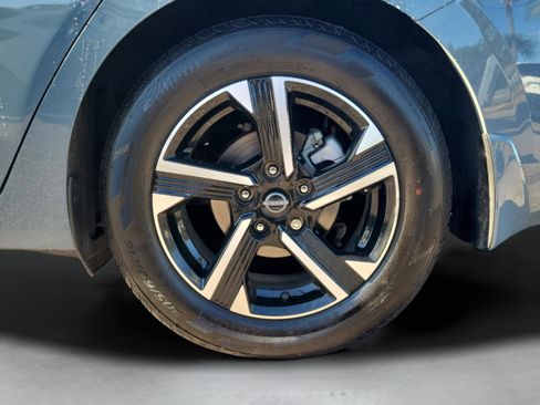 Certified 2024 Nissan Sentra SV image 5