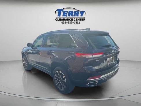 Used 2022 Jeep Grand Cherokee Overland w/ Adv Protech Group III AWD/4WD image 4