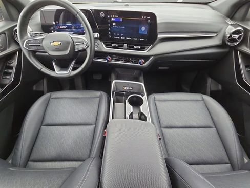 Used 2025 Chevrolet Equinox LT w/ Convenience Package II FWD image 20