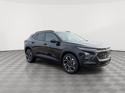 New 2026 Chevrolet Trax RS w/ Driver Confidence Package FWD image 16