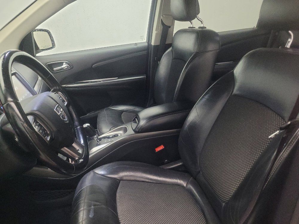 Used 2020 Dodge Journey Crossroad FWD image 17