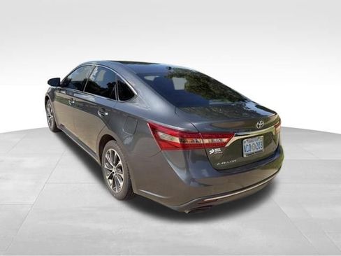 Used 2016 Toyota Avalon XLE FWD image 6