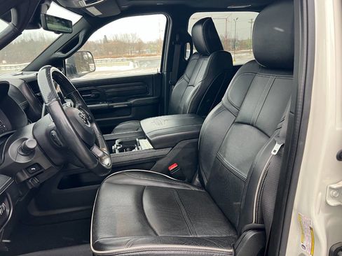 Used 2022 RAM 3500 Limited image 10