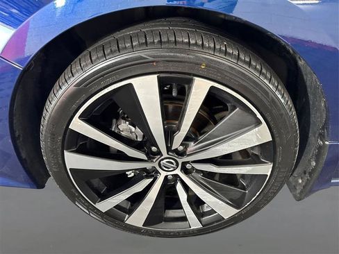 Used 2019 Nissan Altima 2.5 SR AWD/4WD image 22