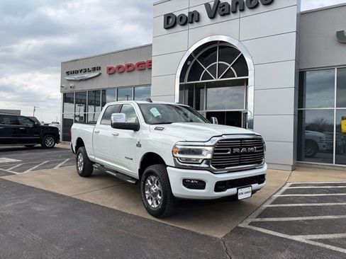Used 2024 RAM 2500 Laramie w/ Safety Group image 8
