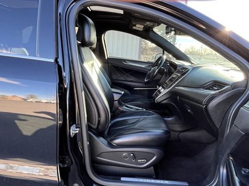 Used 2019 Lincoln MKC Reserve w/ MKC Technology Package image 30