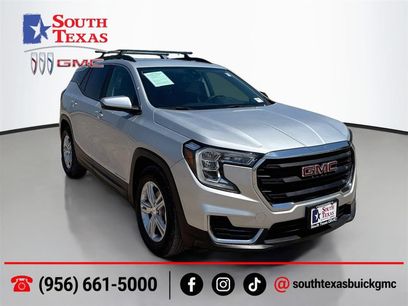 Used 2022 GMC Terrain SLE w/ Driver Convenience Package