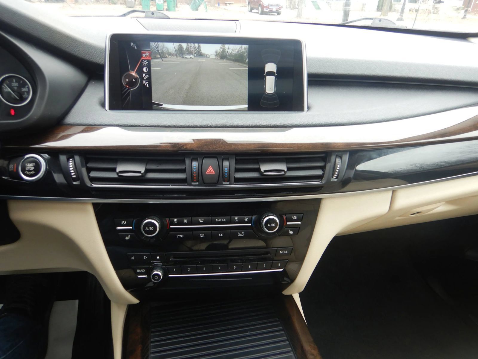 Used 2016 BMW X5 xDrive35i AWD/4WD image 14