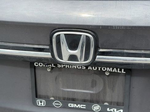 Used 2022 Honda Odyssey Touring image 5