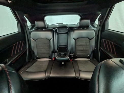 Used 2021 Ford Edge ST-Line w/ Cold Weather Package AWD/4WD image 18
