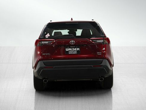 Used 2025 Toyota RAV4 XLE w/ Convenience Package AWD/4WD image 4
