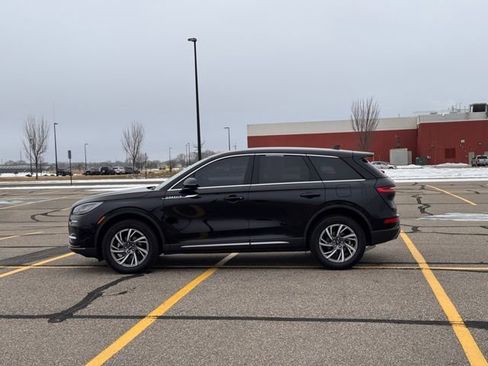 Used 2024 Lincoln Corsair AWD w/ Equipment Group 101A image 35