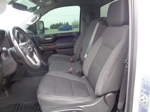 Used 2022 GMC Sierra 2500 SLE w/ SLE Convenience Package image 42