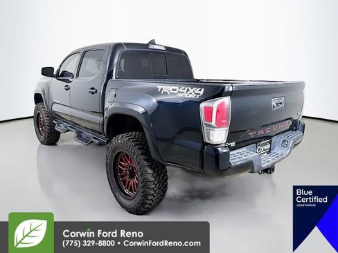Used 2020 Toyota Tacoma TRD Sport image 5