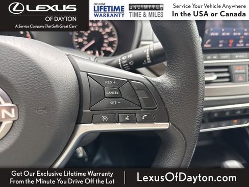 Used 2024 Nissan Altima 2.5 SV image 17