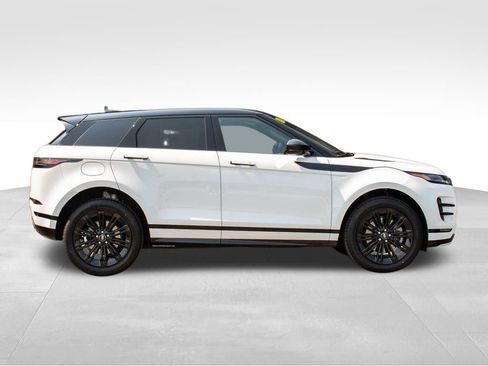 New 2024 Land Rover Range Rover Evoque Dynamic SE image 9