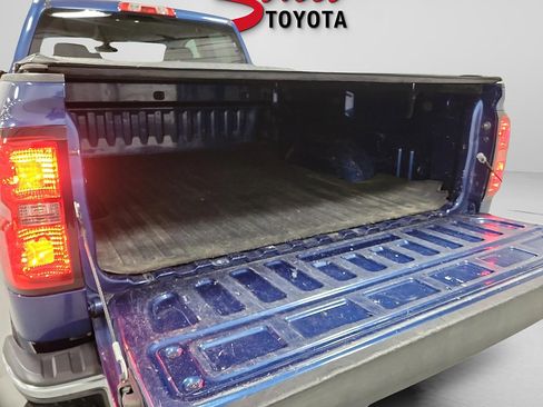 Used 2015 Chevrolet Silverado 1500 LT w/ Texas Edition, 1LT Trim image 7