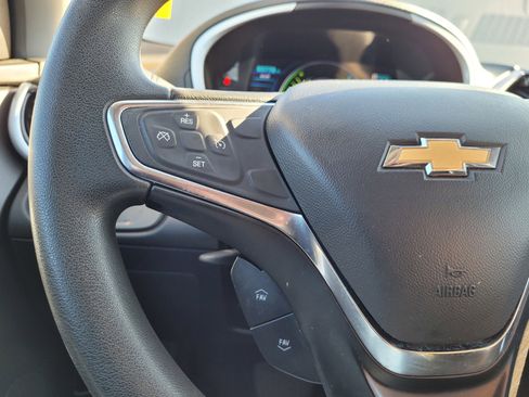 Used 2018 Chevrolet Volt LT image 18