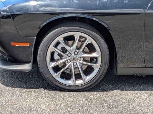 Used 2022 Dodge Challenger GT AWD/4WD image 11