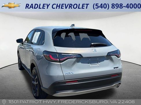Used 2025 Honda HR-V Sport image 17