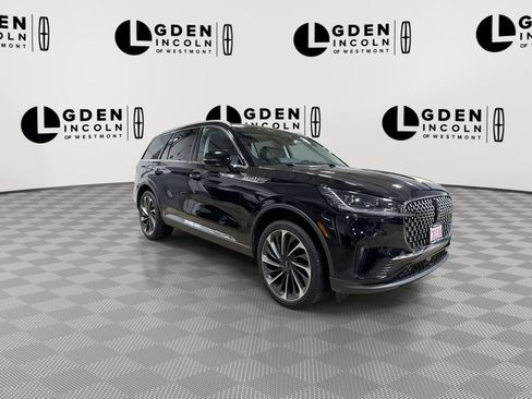 Certified 2025 Lincoln Aviator Reserve w/ Luxury Package AWD/4WD image 2