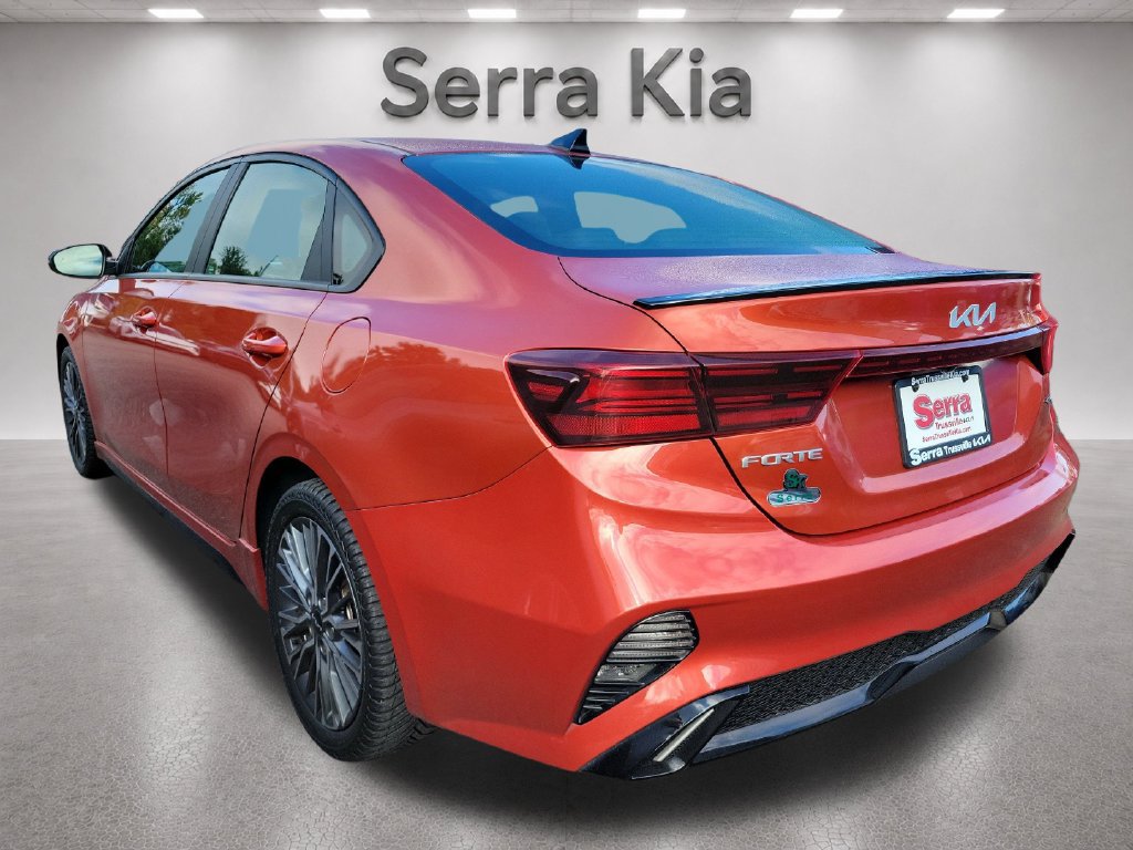 Used 2023 Kia Forte GT-Line w/ GT-Line Premium Package FWD image 3