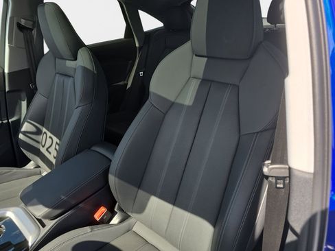 Certified 2025 Audi Q5 Premium Plus w/ Premium Plus AWD/4WD image 19