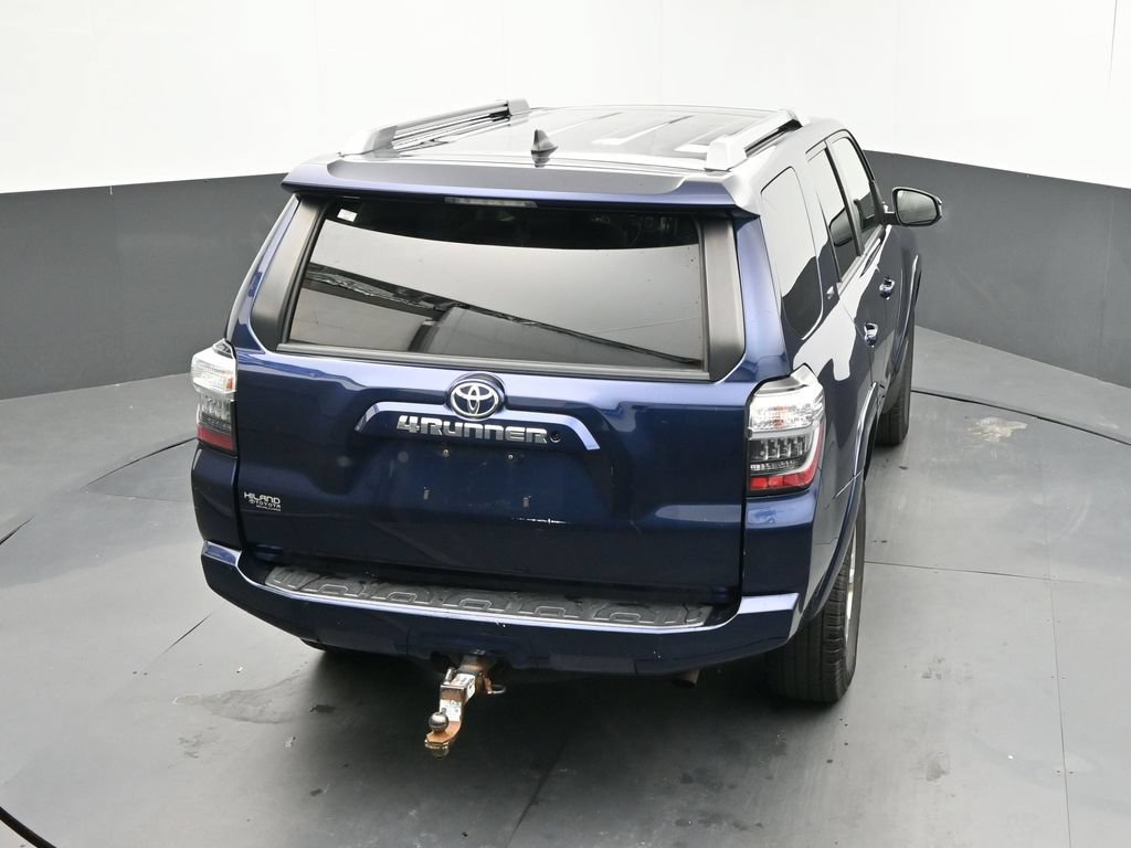 Used 2018 Toyota 4Runner SR5 Premium AWD/4WD image 24