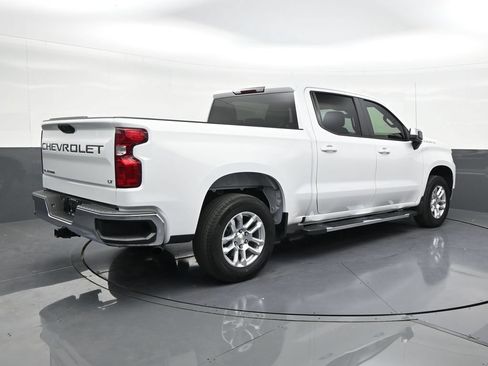 Used 2024 Chevrolet Silverado 1500 LT RWD image 5