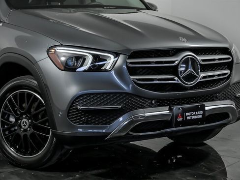 Used 2020 Mercedes-Benz GLE 350 4MATIC w/ Premium Package image 2