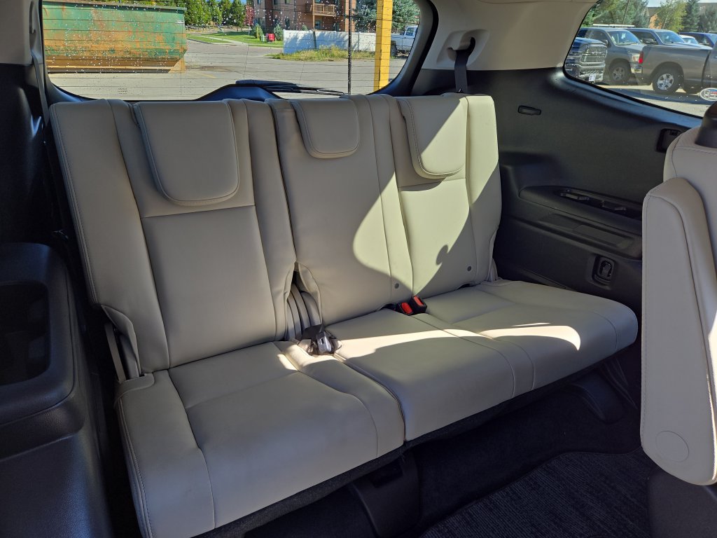 Used 2024 Subaru Ascent Limited AWD/4WD image 16