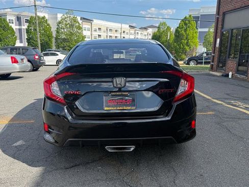 Used 2021 Honda Civic Sport image 10