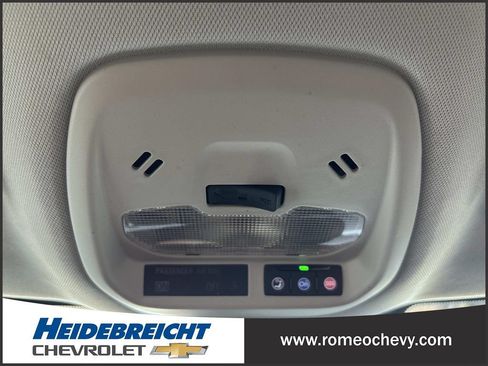 Used 2024 Chevrolet Trax LT w/ Driver Confidence Package FWD image 25