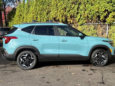New 2026 Kia Seltos EX image 2
