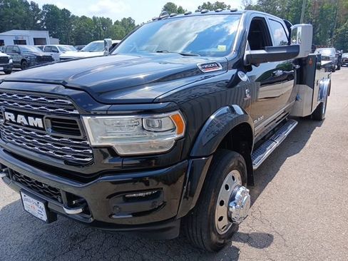 Used 2021 RAM 4500 4x4 Crew Cab DRW image 14