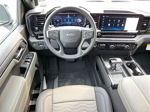 New 2025 Chevrolet Silverado 1500 ZR2 image 8