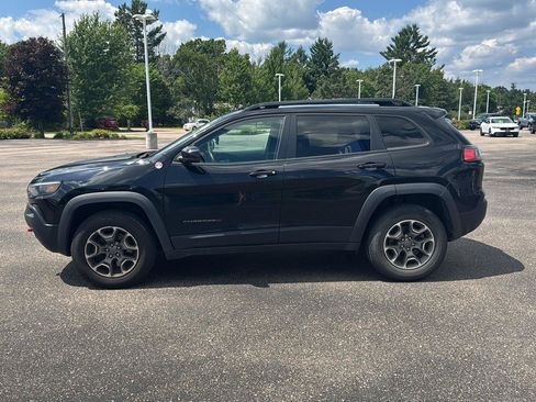 Used 2022 Jeep Cherokee Trailhawk AWD/4WD image 4