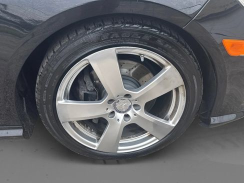 Used 2011 Mercedes-Benz E 350 4MATIC Sedan image 22