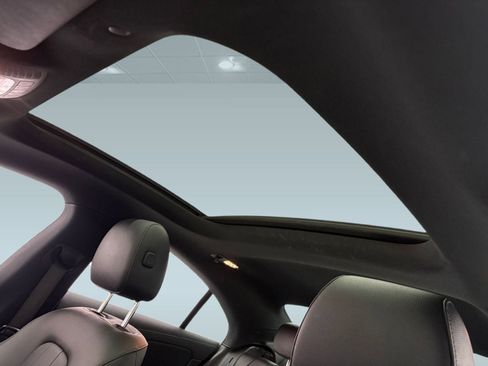 Certified 2023 Mercedes-Benz CLA 250 image 13