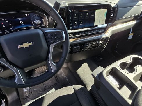 Used 2025 Chevrolet Silverado 1500 LT w/ Safety Package RWD image 38