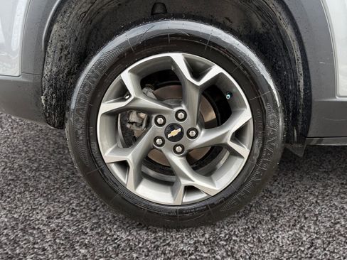 Used 2024 Chevrolet Trax LT w/ Driver Confidence Package image 14