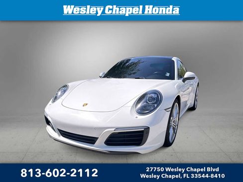 Used 2017 Porsche 911 Carrera image 1