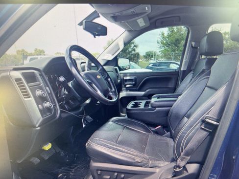 Used 2018 Chevrolet Silverado 1500 LT w/ All Star Edition image 3