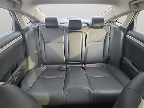 Used 2017 Honda Civic Touring image 17