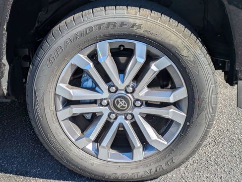 New 2026 Toyota 4Runner Limited image 12