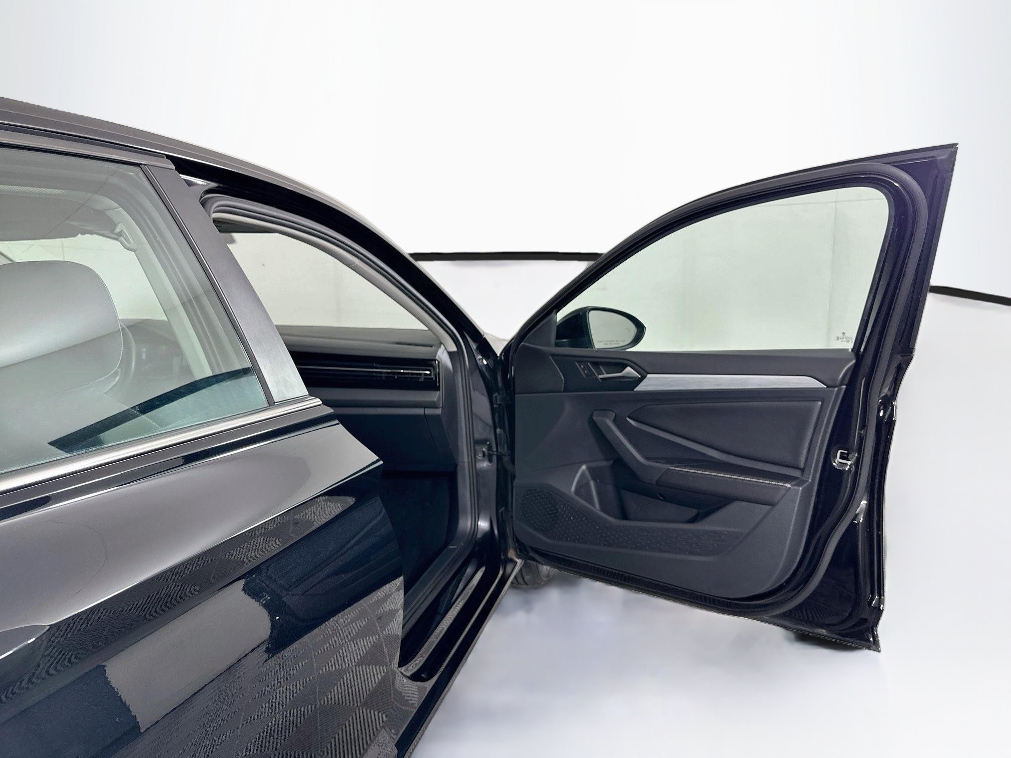 Used 2025 Volkswagen Jetta S FWD image 30