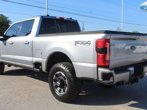 Used 2023 Ford F250 Lariat w/ Black Appearance Package AWD/4WD image 10