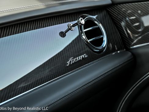 Used 2024 Bentley Bentayga image 51