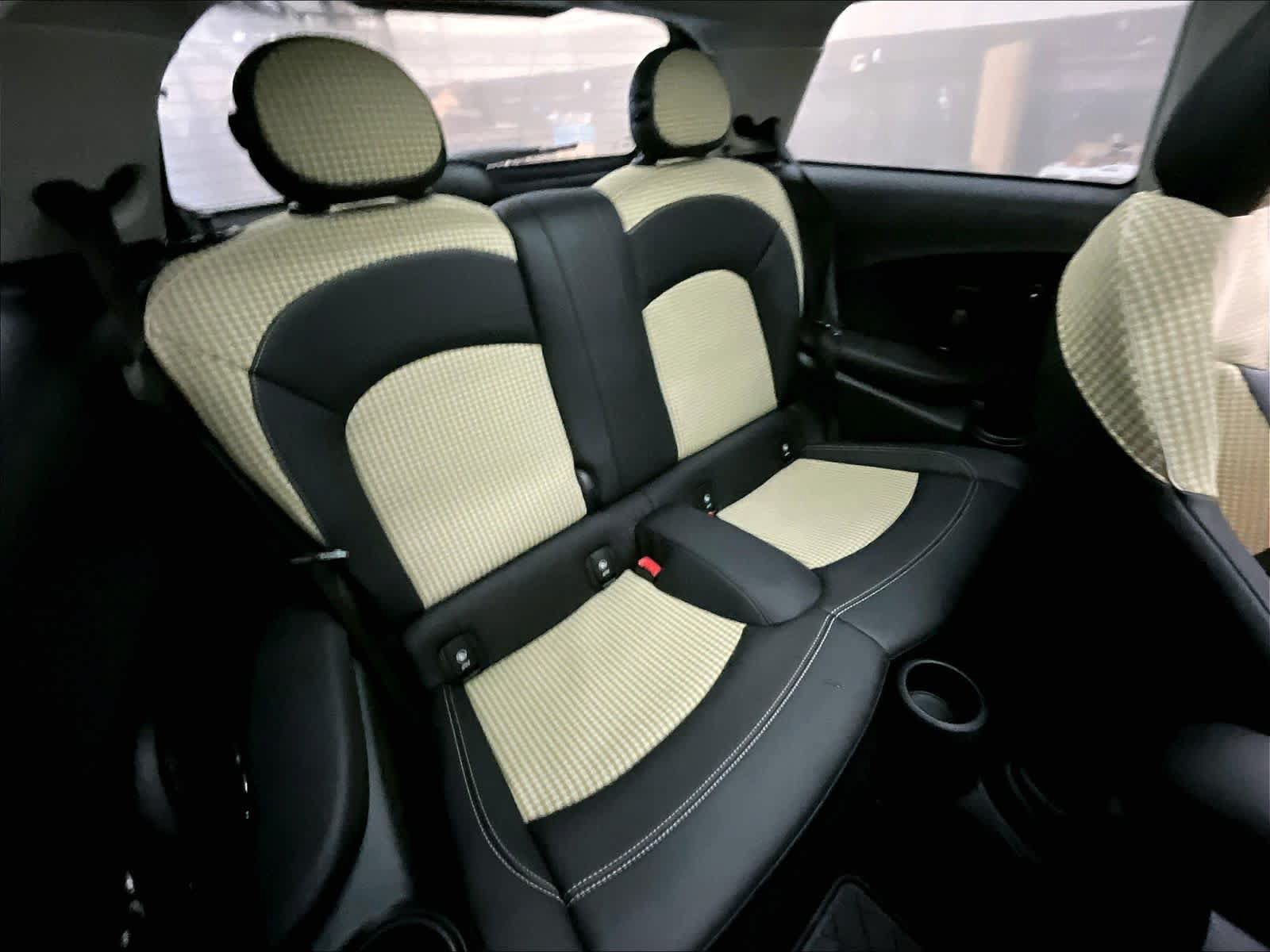 Used 2023 MINI Cooper SE FWD image 28
